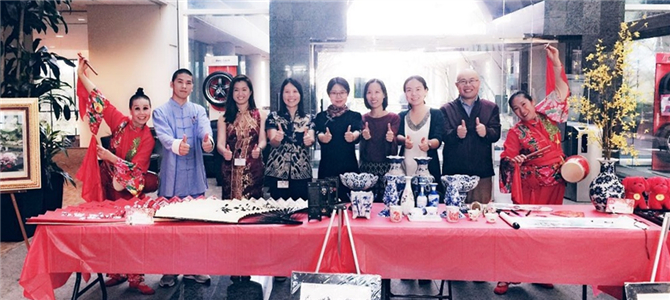 南卡孔院应邀到米其林公司参加新春招待会_副本.jpg