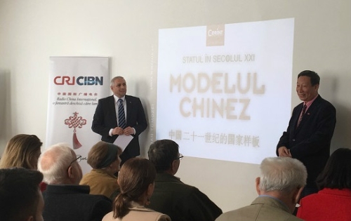 新书发布会.jpg