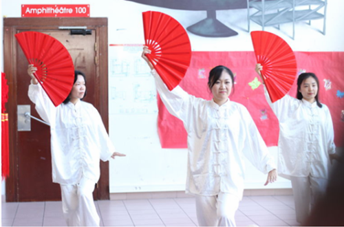 太极扇.png