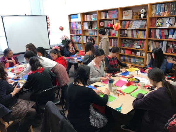 teachers making crafts.jpeg
